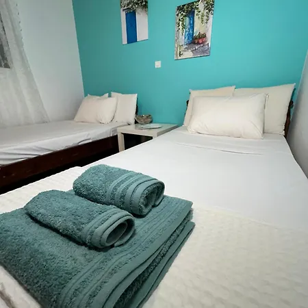 Tatil Evi Avra House