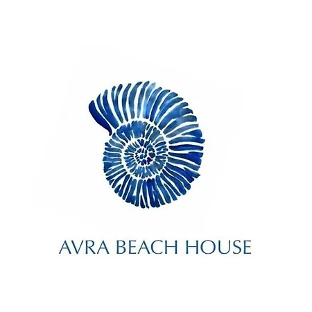 Дом отдыха Avra House *