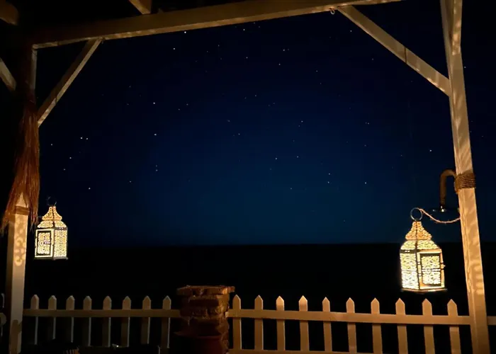 Avra House בית נופש *