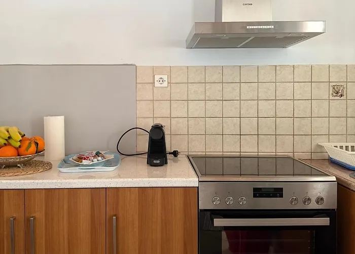 Avra House בית נופש Glífa